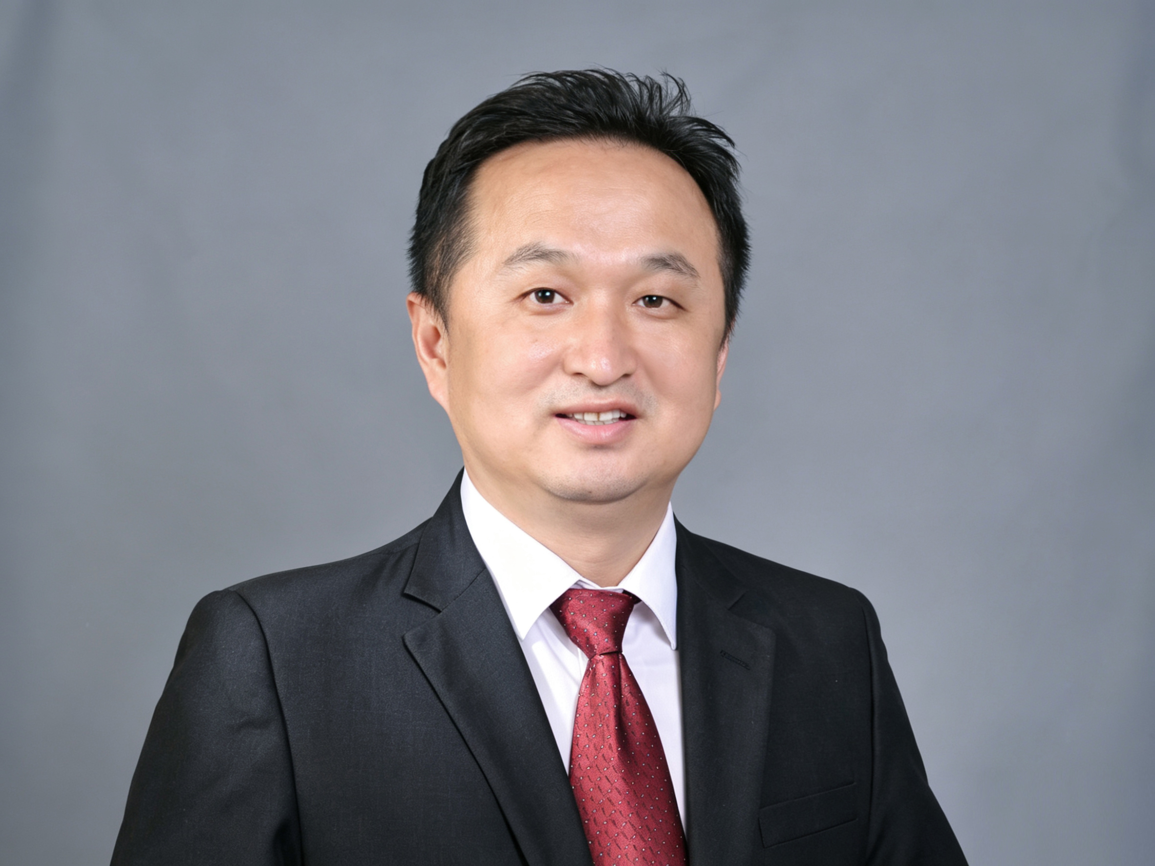 李子亮.jpg
